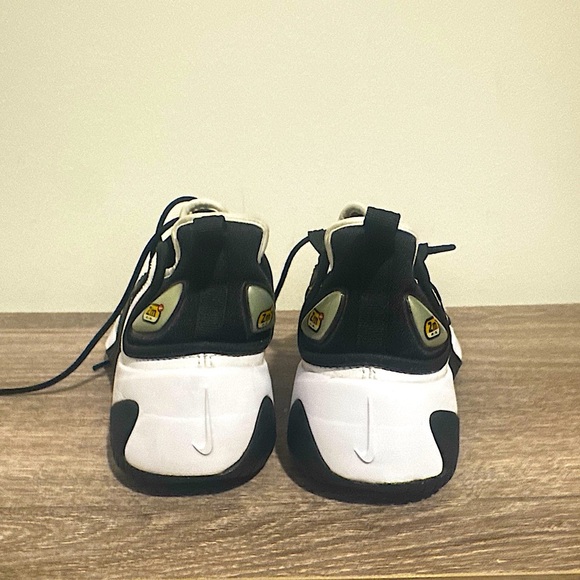 Nike Zoom 2K White/Black AO0354-101 Size 6 - Picture 8 of 12